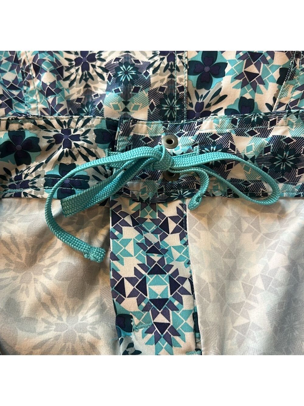 Athleta Blue and White and Purple Mixed Geometric Print Athletic Golf Skort 8 - Picture 7 of 9